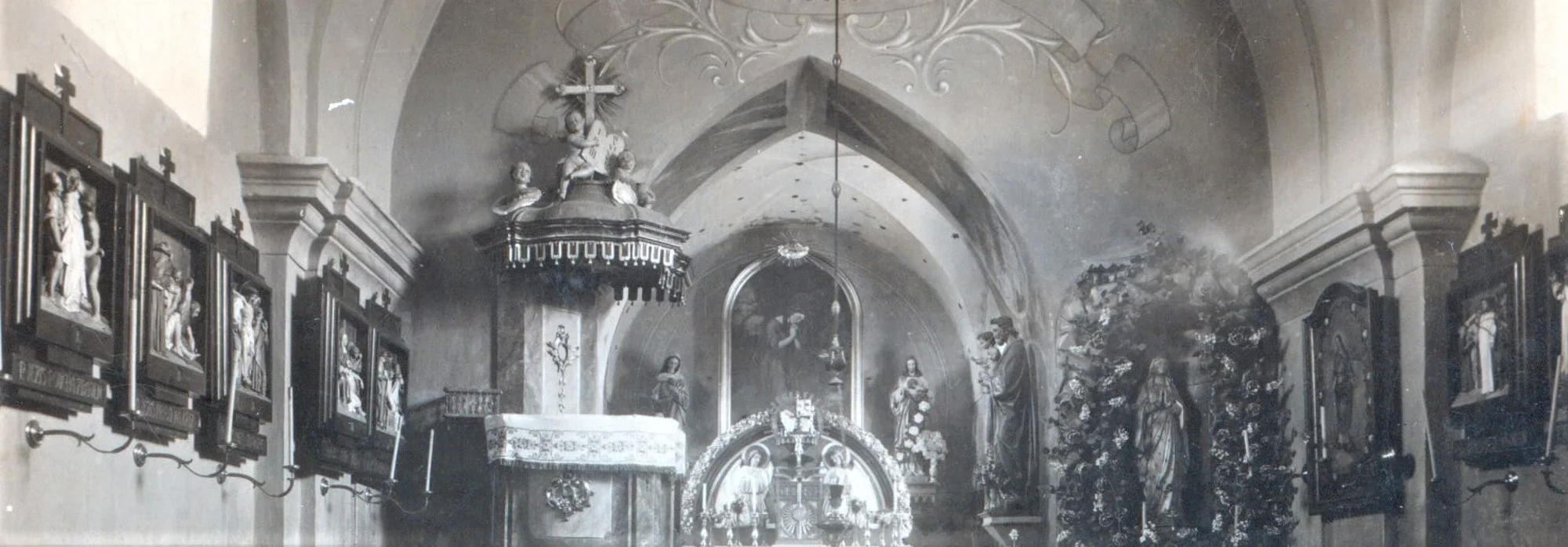 Křížová cesta v kostele svaté Maří Magdalény